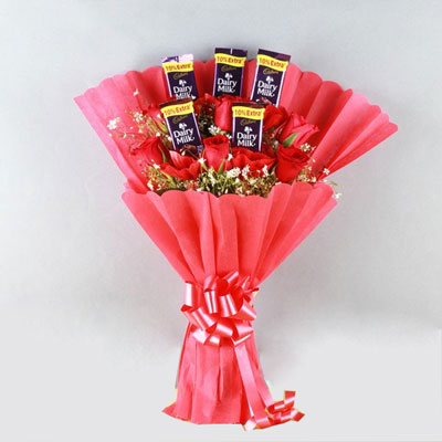 "Chocos with Roses bouquet - code RB09 - Click here to View more details about this Product